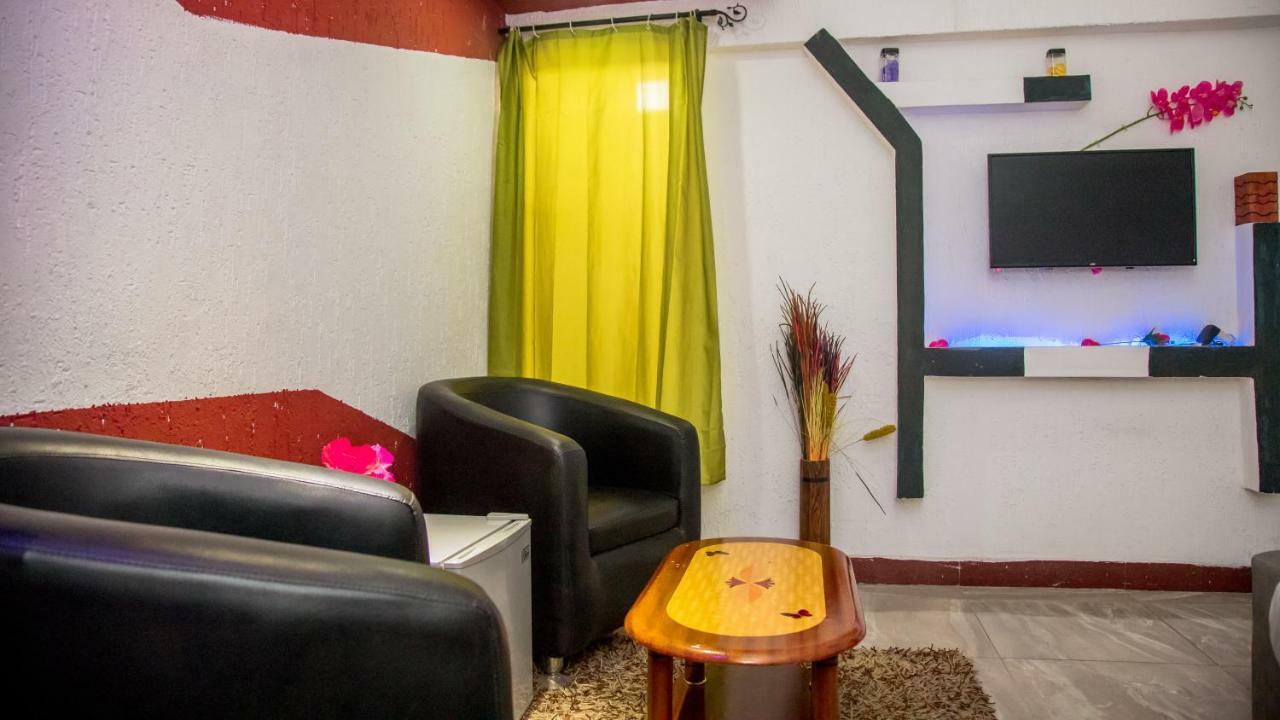 Senateur Hotel Agontinkon コトヌー エクステリア 写真
